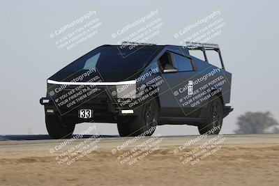 media/Oct-19-2025-Speed Ventures (Sun) [[a6e7fe67be]]/TC B/Session 1 (Grapevine)/